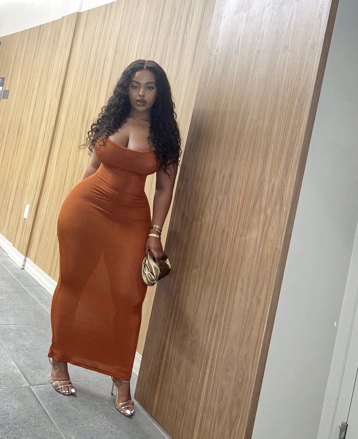 I just love curvy women #gPoJdyba