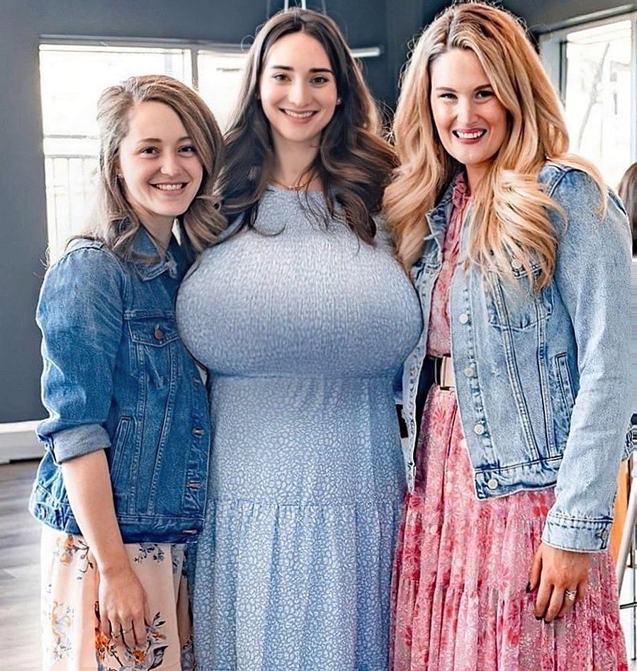 abby shapiro gets breast reduction then criticizes sydney sweeney...