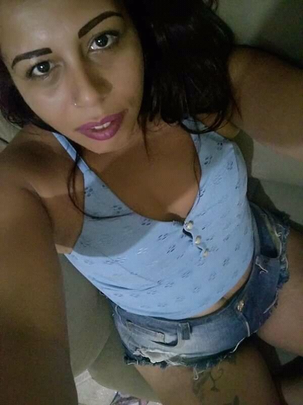 Thaty ex vizinha coroa puta gostosa #DRiPE6nj