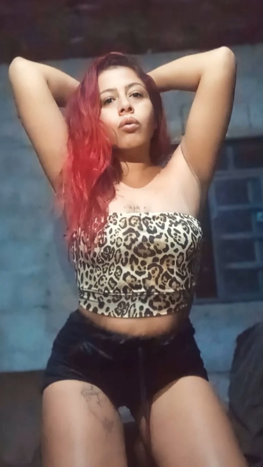 Thaty ex vizinha coroa puta gostosa #gC9T60yd