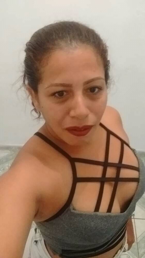 Thaty ex vizinha coroa puta gostosa #sbI1I3Wp