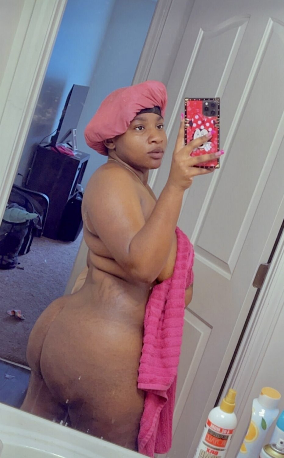 Destinee #0NzRRrYo
