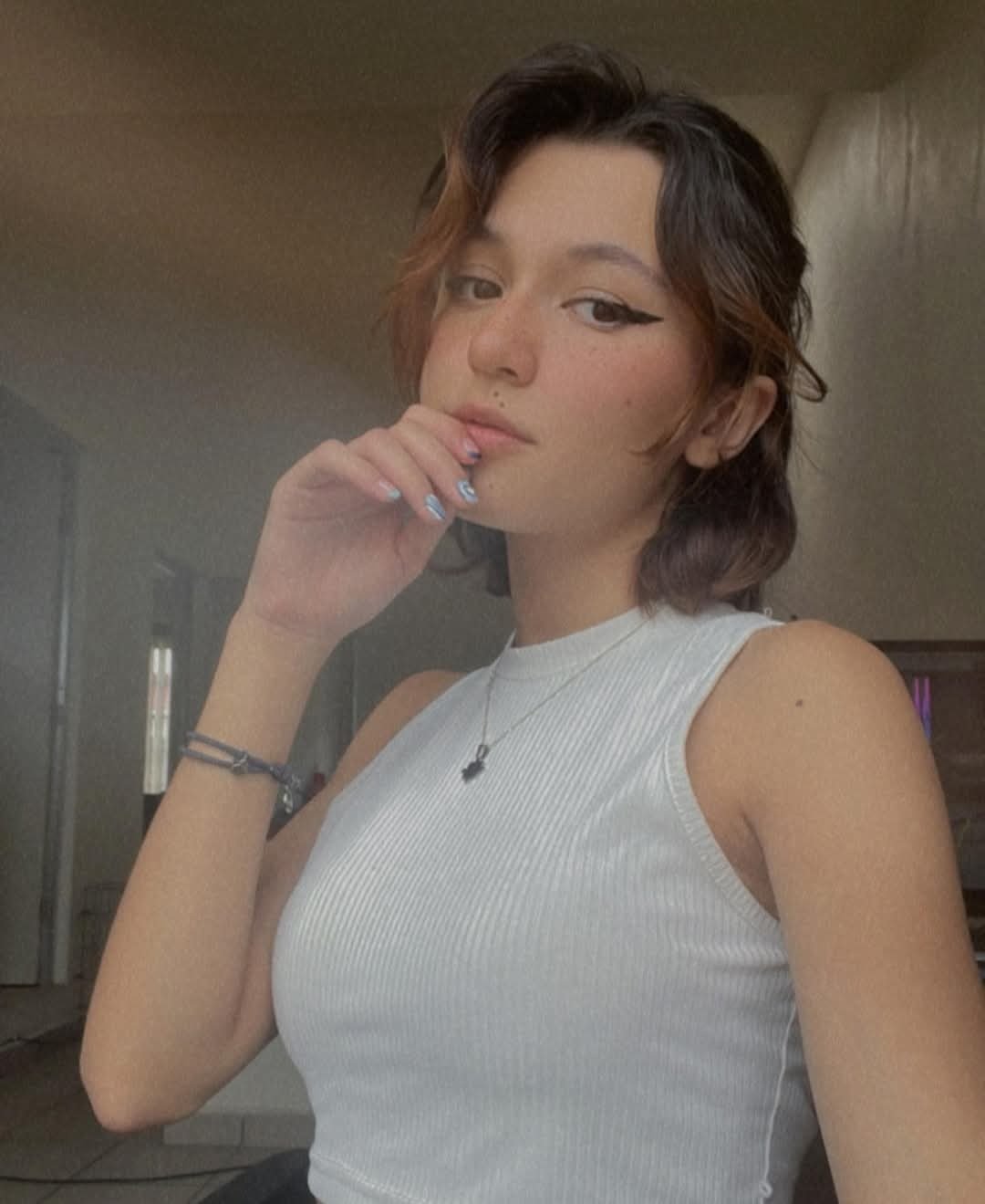 Sexy Brunette Tight Body #PJEDadJk