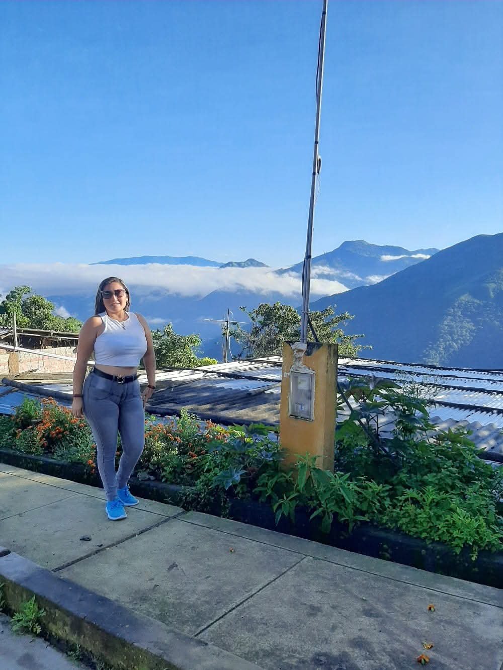 MI NOVIA LUCERO NO SABE QUE MI AMANTE ES SU MAMA 😍 AMBAS TIENEN CASI LA MISMA CONCHA PROFUNDA. #ieEMxQd7