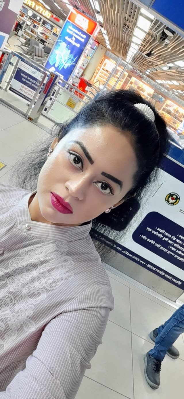 Bangladeshi Model Shahela Islam Toma #BiNU2EIh