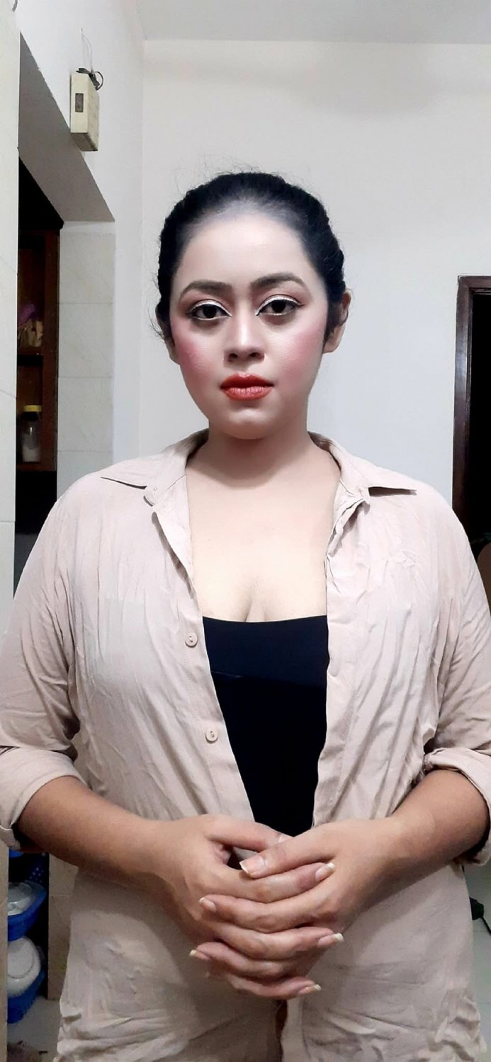 Bangladeshi Model Shahela Islam Toma #DeXEtIjT