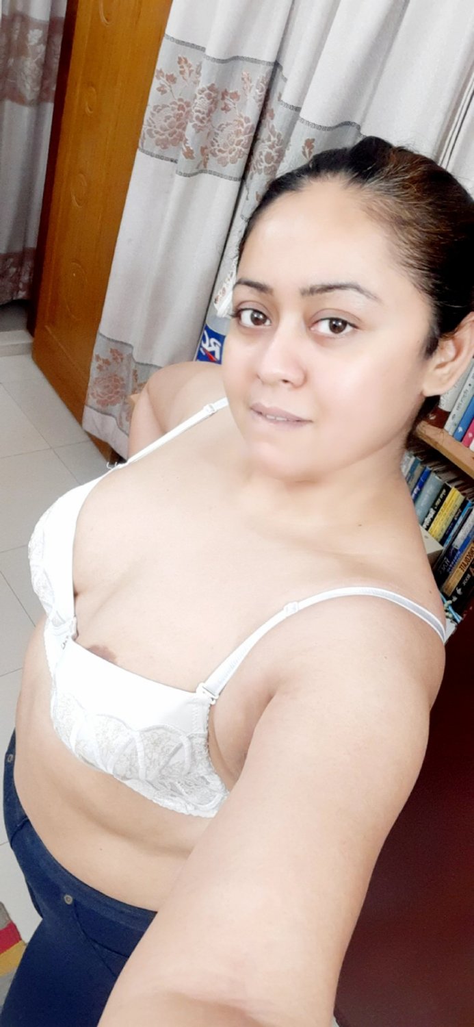 Bangladeshi Model Shahela Islam Toma #X5iQlcVX