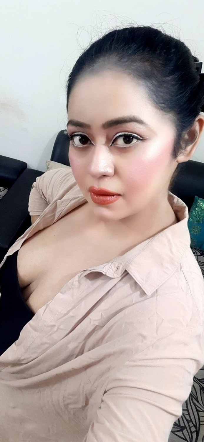 Bangladeshi Model Shahela Islam Toma #aJutj4Op