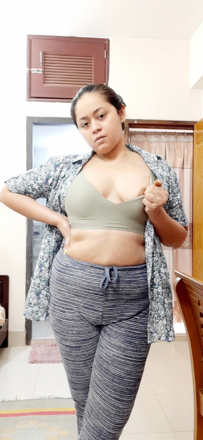 Bangladeshi Model Shahela Islam Toma #aYHsduEJ