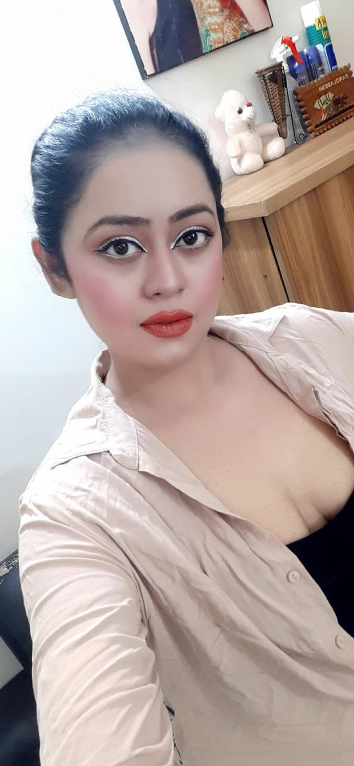 Bangladeshi Model Shahela Islam Toma #mKpfs7fs